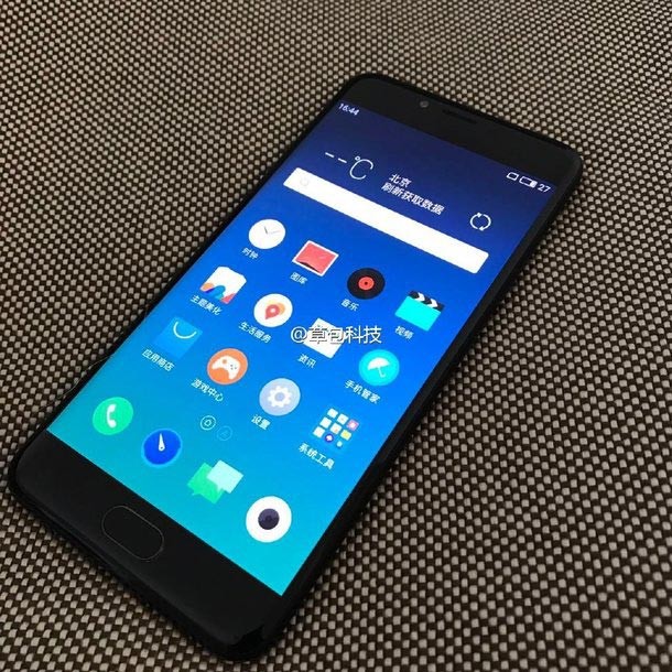 Meizu Pro 6 Edge - кандидат на покупку при выборе смартфона с изогнутым дисплеем