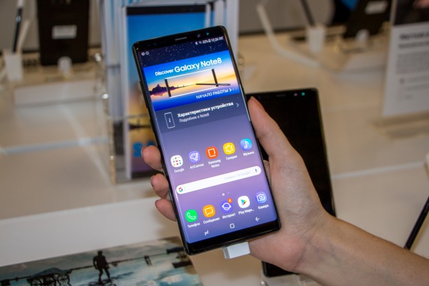 Samsung открывает Galaxy Studio в Украине и запускает в продажу Galaxy Note8