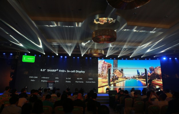 LEAGOO S8 Pro и S8 Другой с экранами 18: 9 официально показали в Шэньчжэне