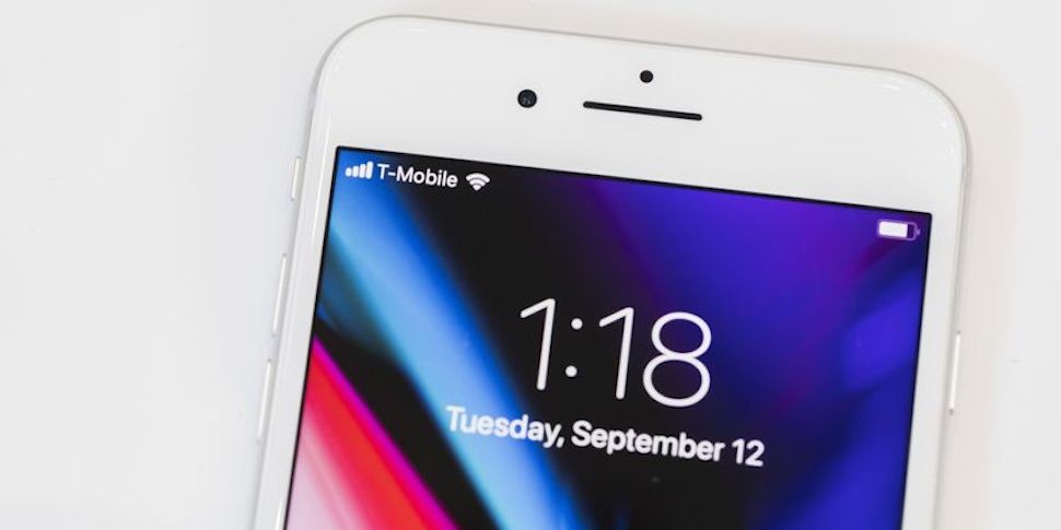 Apple подтвердила проблему с треском слухового динамика iPhone 8 и пообещала все исправить