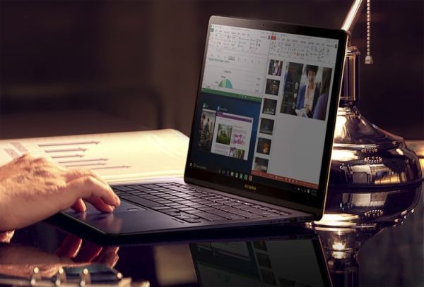Создан ноутбук ASUS ZenBook 3 Deluxe UX3490UA премиум-класса