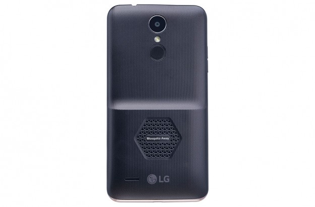LG K7i - смартфон, отпугивающий комаров