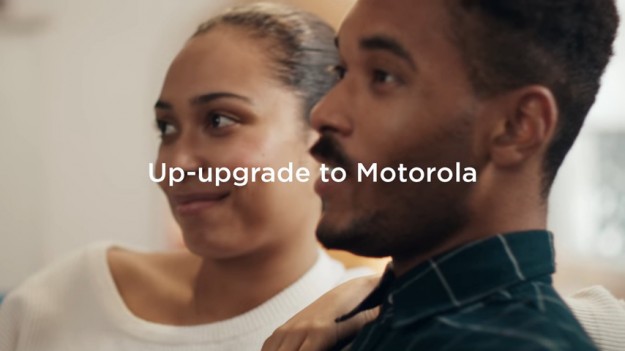 Motorola сняла «продолжение» рекламного ролика Samsung об Apple