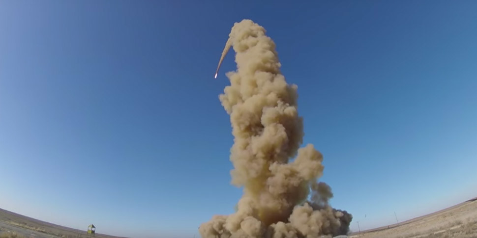 Российские военные показали видео испытаний новой противоракеты 