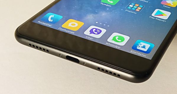 Xiaomi Mi Max 2: смартфон с очень большим экраном и кучей достоинств