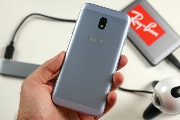 Рассекречен смартфон Samsung Galaxy J2 Pro